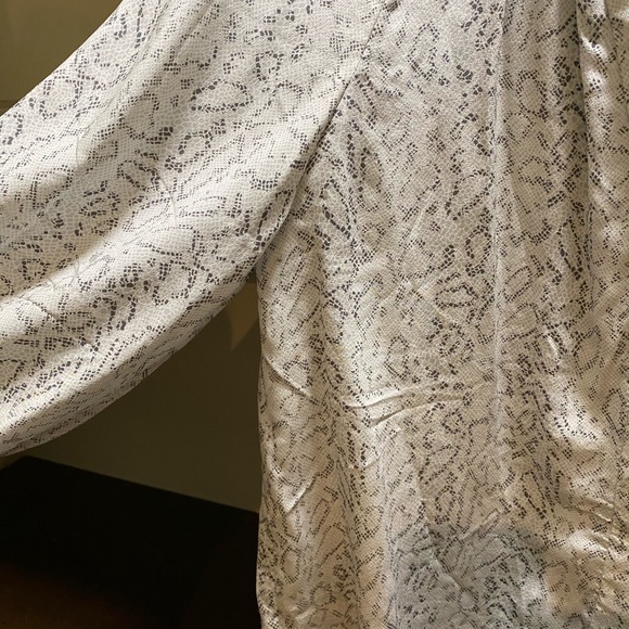 Joie silk blouse - Picture 4 of 6